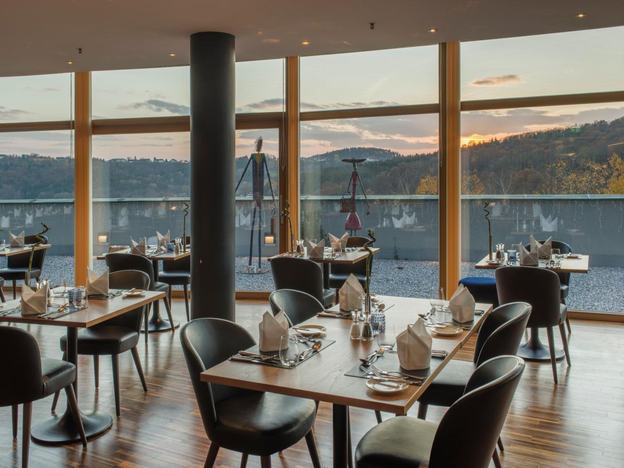 Falkensteiner Balance Resort Stegersbach - Adults Only Εξωτερικό φωτογραφία Restaurant