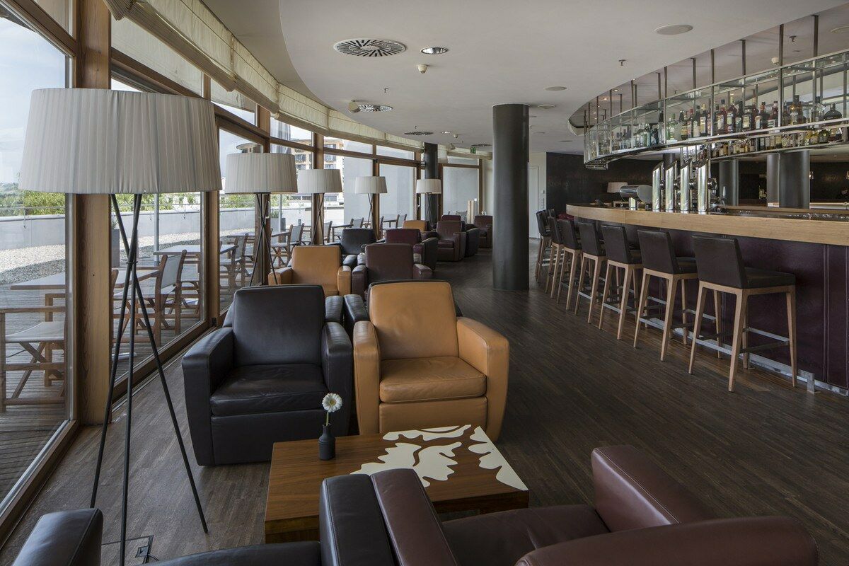 Falkensteiner Balance Resort Stegersbach - Adults Only Εξωτερικό φωτογραφία The lounge at the airport